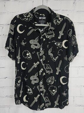 Hot Topic Gothic Symbol Black Button-Up Shirt Mens L Skulls Emo Casual Tattoo